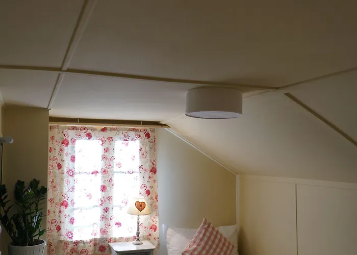 雪绒花山林小屋 * 维尔德斯韦尔