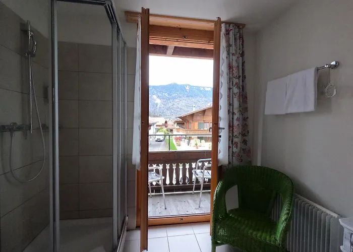 雪绒花山林小屋 *