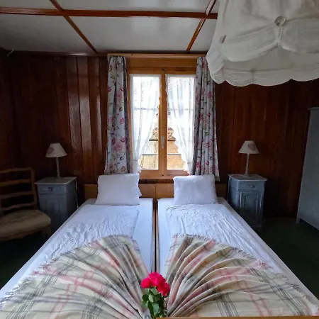 山林小屋 雪绒花山林小屋
