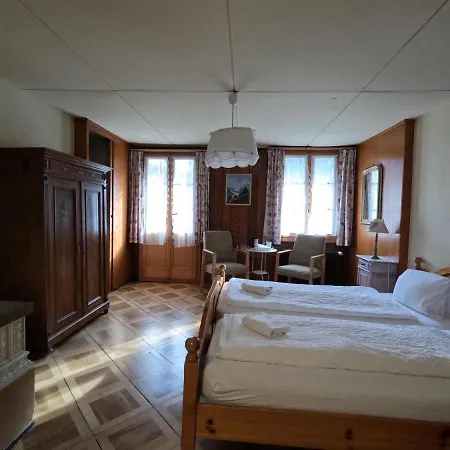 山林小屋 雪绒花山林小屋